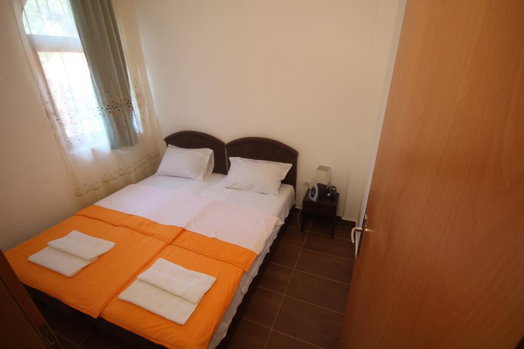 Apartments Olga Вирпазар Екстериор снимка